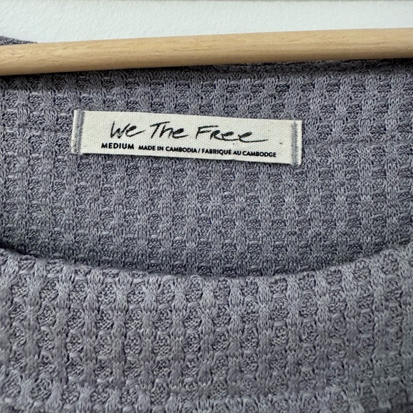 Free People North Shore Thermal Top Waffle Knit Storm Grey size Medium - Picture 7 of 7